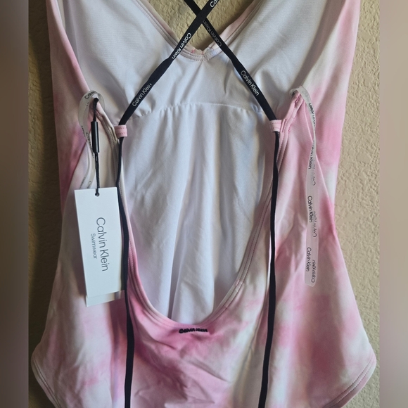 Pink Calvin Klein Swimwear Tie-Dye Women's NWT Bathing Suit - One Piece - Picture 3 of 4